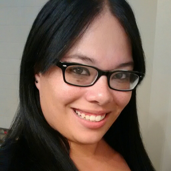 Profile Picture of Delaney Sailer (@ds2887) on Poshmark