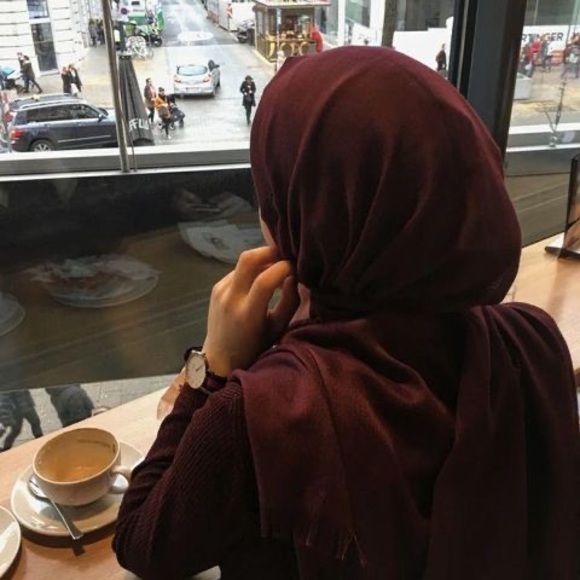 Dhuha Alshawi - Poshmark Profile Picture of Dhuha Alshawi (@alshawidhuha) on Poshmark