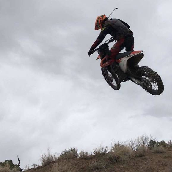 Cody Melzer - Poshmark Profile Picture of Cody Melzer (@cmelzer55) on Poshmark