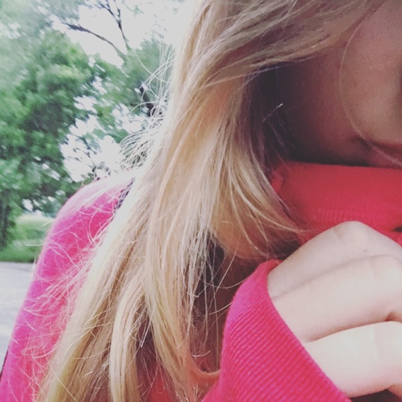 Profile Picture of Grace Hoecherl (@gracehoecherl) on Poshmark