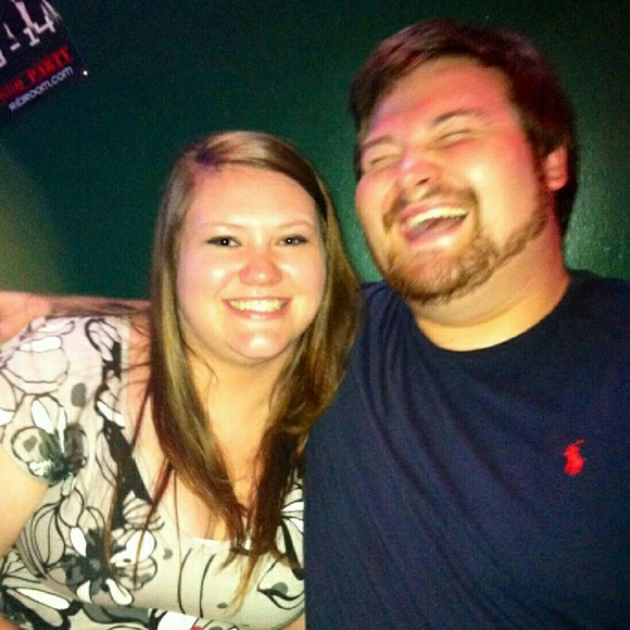 Profile Picture of Laura Sharum (@lsharum) on Poshmark