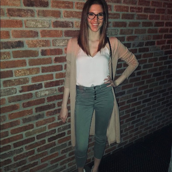 Nathalie Panfilova - Poshmark Profile Picture of Nathalie Panfilova (@imatra) on Poshmark