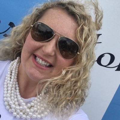 Profile Picture of Heather C. Watson (@heathercw) on Twitter