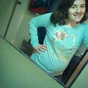 Profile Picture of Gabriella Graham (@gabbygraham96) on Twitter