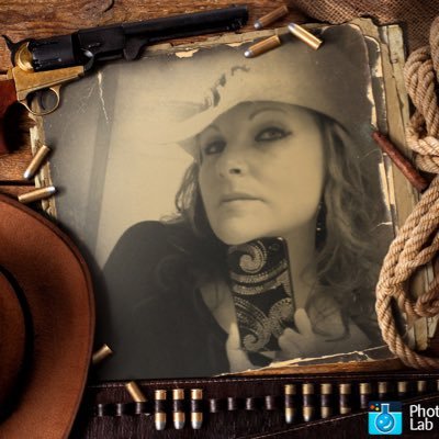 Profile Picture of Amanda Beth Kinter (@BethAToner) on Twitter