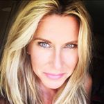 Profile Picture of Catriona (@catrionacameron) on Instagram