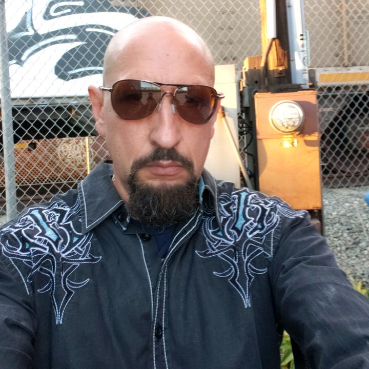 Profile Picture of Ralph Avila (@ralphmavila) on Tiktok