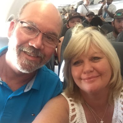Profile Picture of Lisa Hardee (@LisaHardee7) on Twitter