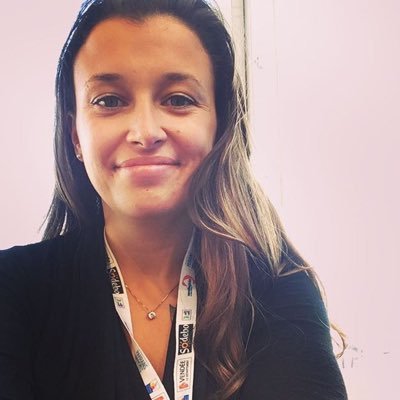 Profile Picture of Cécile Arnaud (@CcilArnd) on Twitter