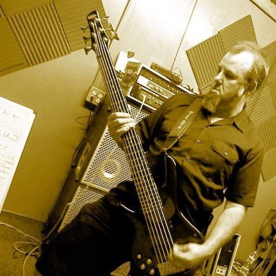 Profile Picture of William Akin (@William00685117) on Twitter