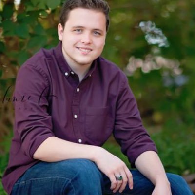 Profile Picture of Nate Riddle (@louis_nate) on Twitter