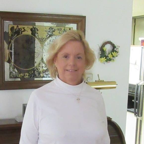 Profile Picture of Judy Jones handley (@jhandley202) on Poshmark