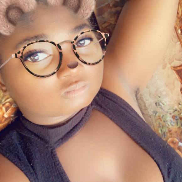 Profile Picture of Daronika Taylor (@quinshan22) on Poshmark