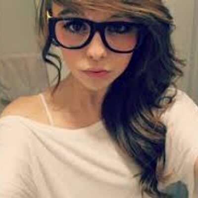 Profile Picture of Hazel Parker (@hazelparker09) on Twitter