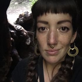 Profile Picture of Melanie Leandro Vega (@blumelus) on Pinterest