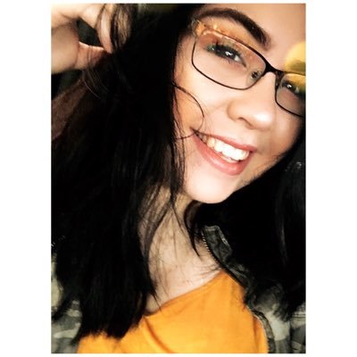 Profile Picture of Alaina✨ (@AlainaDyer2) on Twitter