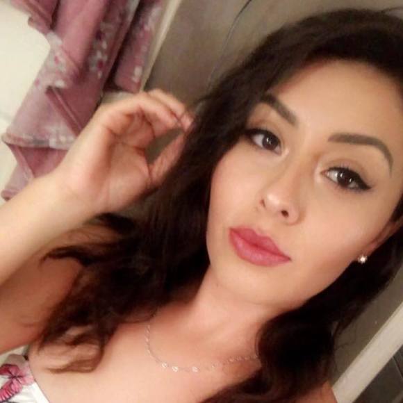 Profile Picture of Janeth Cardenas (@janethc92) on Poshmark