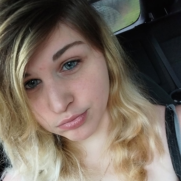 Profile Picture of Kaycie Wehrer (@emolovergirl) on Poshmark