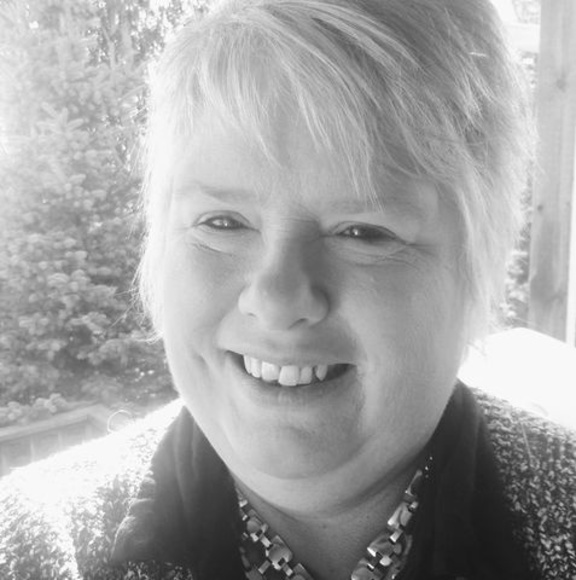Profile Picture of Kim Calvert (@kimcalvert104) on Poshmark