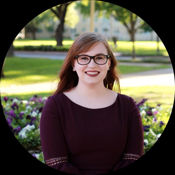 Profile Picture of Grace Backus (@gracieloufree1) on Poshmark