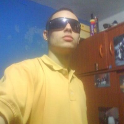 Profile Picture of Carlos (@Carlos7brock) on Twitter