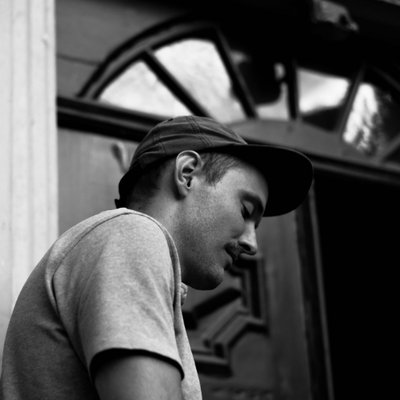 Profile Picture of Bob Griff Jones (@BobGriffJones) on Twitter