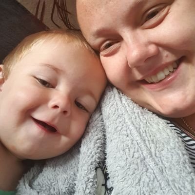 Profile Picture of Rhea Webb (@rheawebb) on Twitter