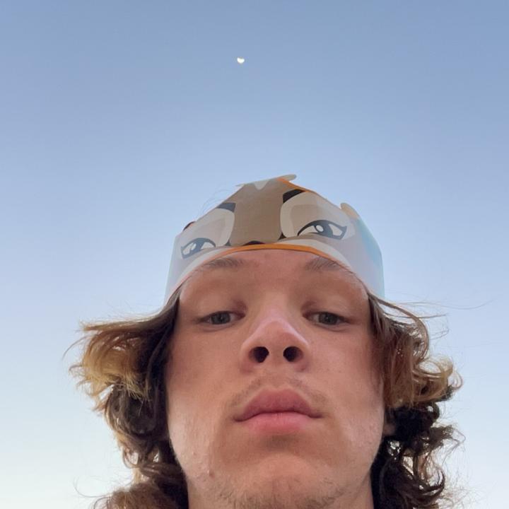 Profile Picture of james.random (@james.00001) on Tiktok