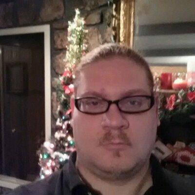 Profile Picture of Brett Flanders (@vastfrontier) on Twitter