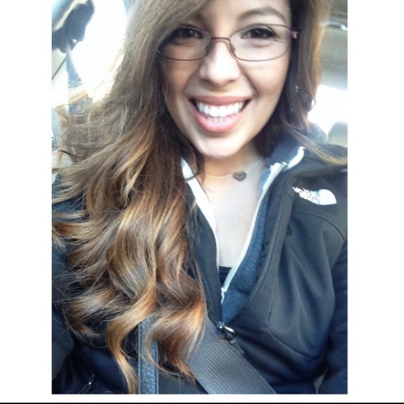 Profile Picture of Miranda Alvarado (@mcalva9) on Poshmark