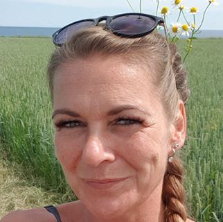 Profile Picture of Janine Gerhard (@janine.gerhard.5) on Facebook