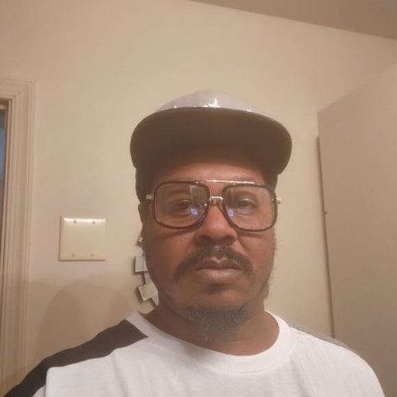 Profile Picture of Brian Tyree (@briantyree46) on Poshmark