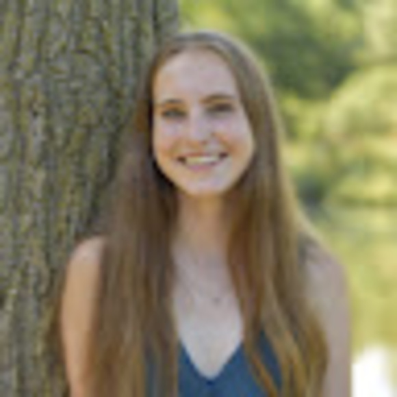 Profile Picture of Kristen Blaty (@kblaty) on Poshmark