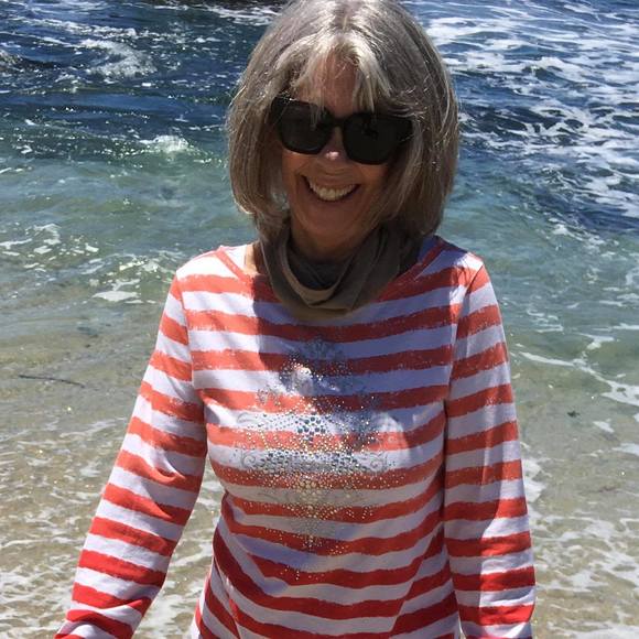 Profile Picture of Pj Thomas (@pamiejo) on Poshmark