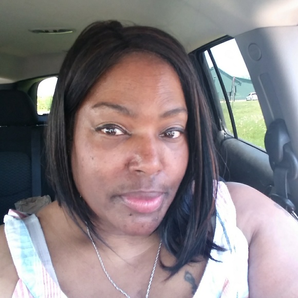 Profile Picture of Jeanetta Starr (@jaystarr1962) on Poshmark