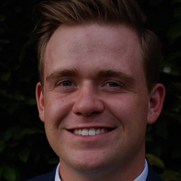 Profile Picture of Nathan Sherman (@nate16161995) on Poshmark