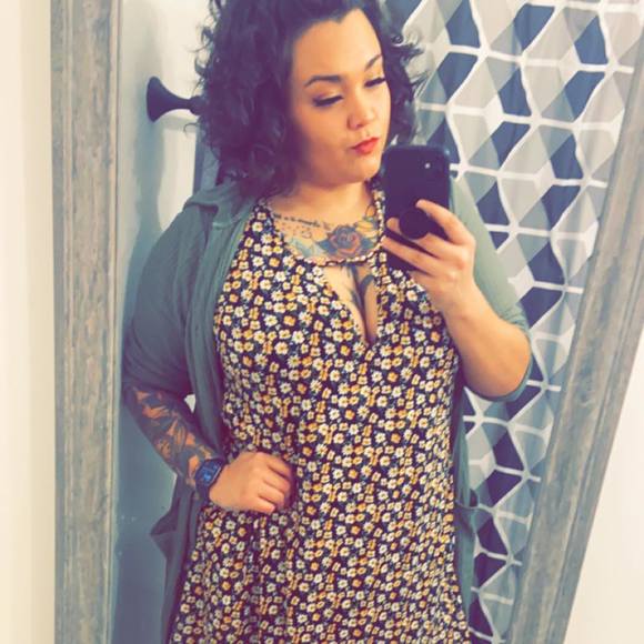 Profile Picture of Sherri Conway (@sherribear536) on Poshmark