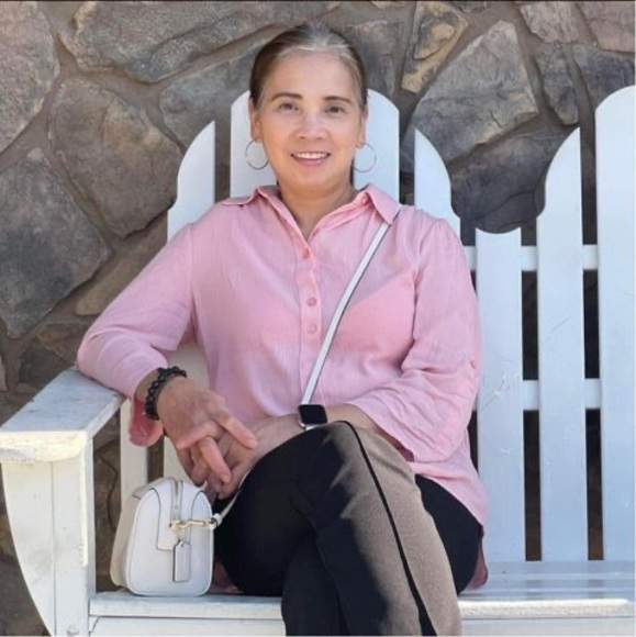 Profile Picture of Augustia Garcia (@augustiagarcia) on Poshmark