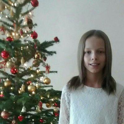 Profile Picture of Alexandra Jacobsen (@feierabend428) on Twitter