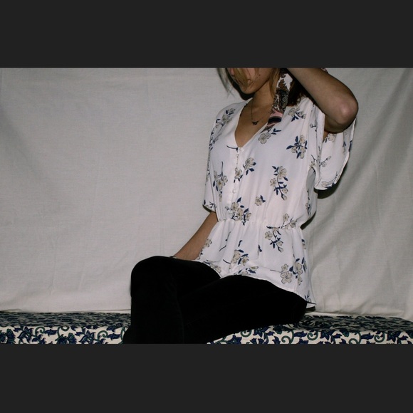 Profile Picture of Misha Kuca (@makthrifts) on Poshmark