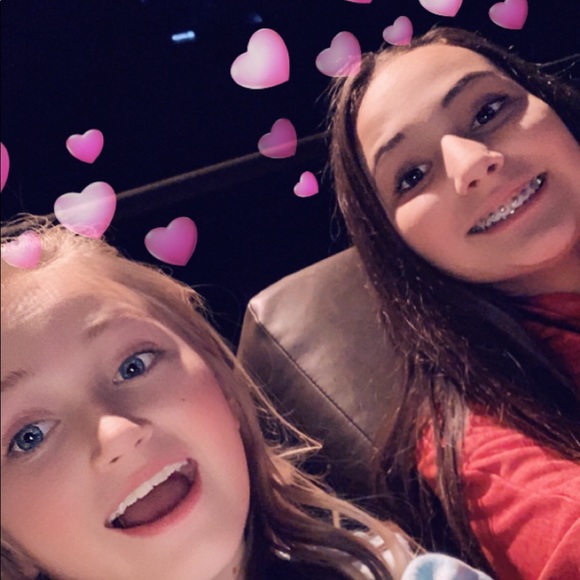 Profile Picture of Aspen Scherck (@aspen_scherck) on Poshmark