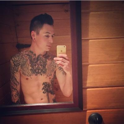 Profile Picture of James Cassells (@woundedwolfx) on Twitter