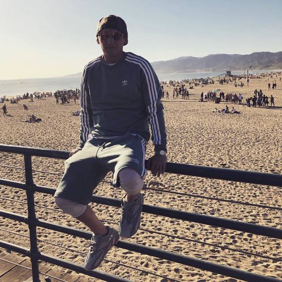 Profile Picture of Michael Allred (@parrtyboy73) on Poshmark