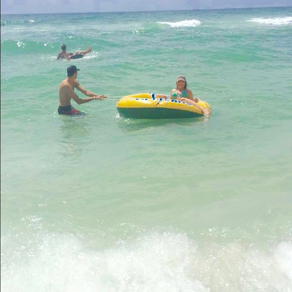 Profile Picture of Kevin Stroemple (@kevin0424) on Poshmark