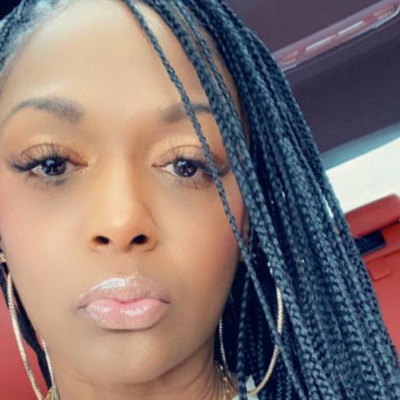 Profile Picture of Marian Ritchie (@marian0207) on Poshmark