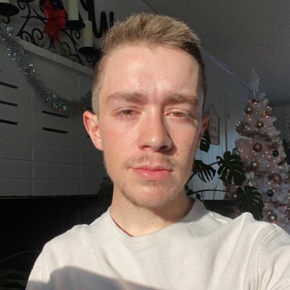 Profile Picture of Dylan Dasher (@dylandasher16) on Poshmark