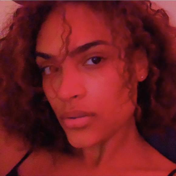 Profile Picture of Ariana Rawn (@arawn03) on Poshmark