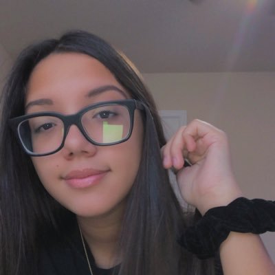 Profile Picture of Izzy (@BurnhamIsabel) on Twitter