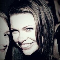 Profile Picture of Julia Burchell (@juliaburchell) on Twitter