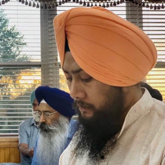 Profile Picture of Sarabjeet Singh (@s989780) on Poshmark